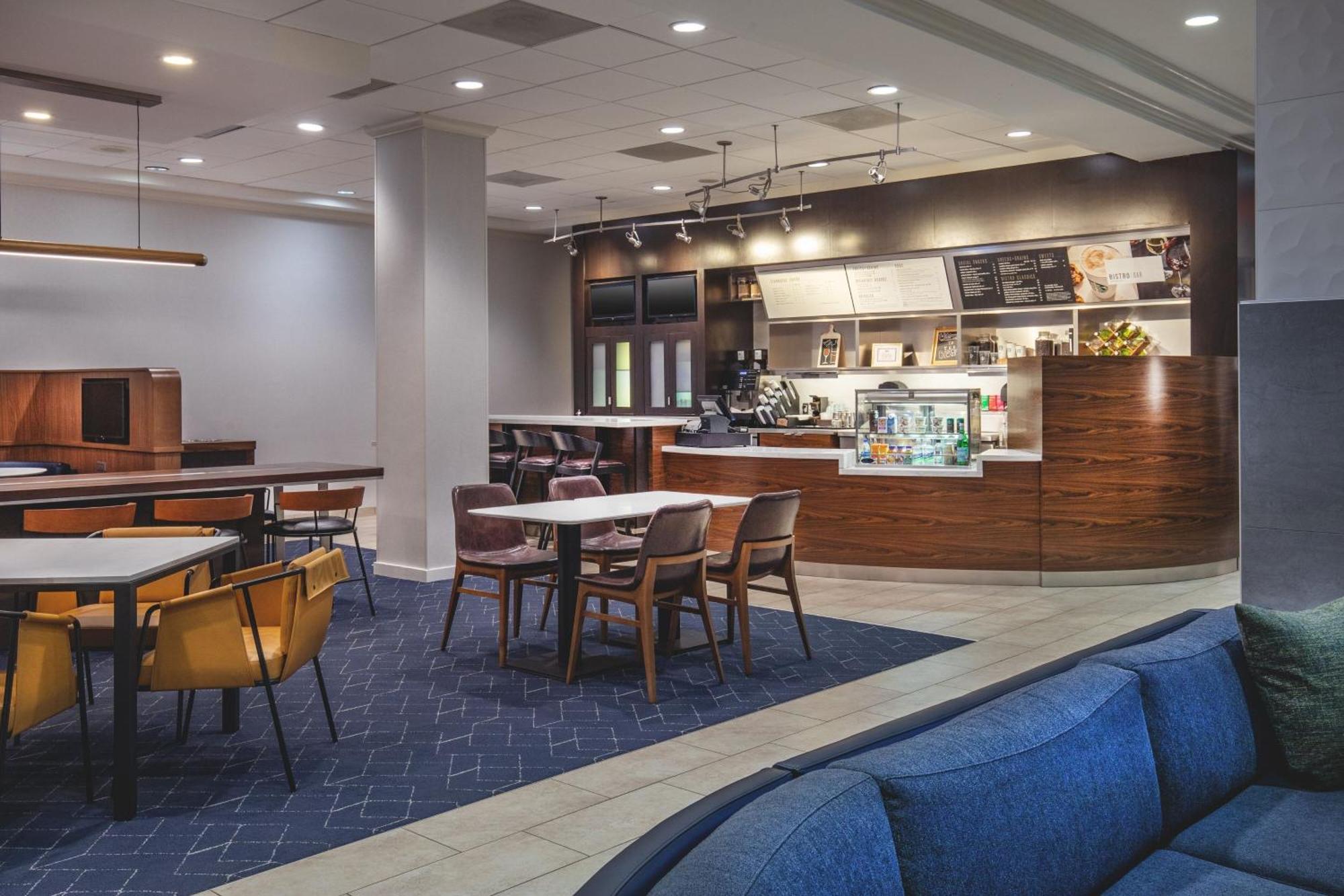 Courtyard By Marriott Boston Billerica Bedford Hotel Bagian luar foto